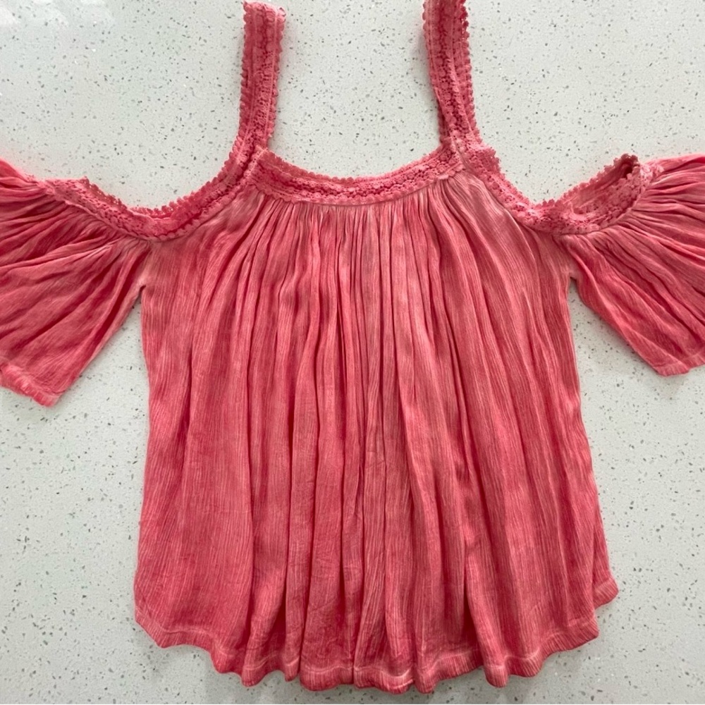 Women's Coral Cold Shoulder Top